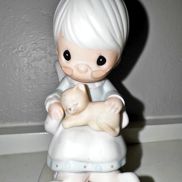 Precious Moments “The Purr-fect Grandma” Figurine E-3109 1979 Jonathan & David - Picture 2 of 6